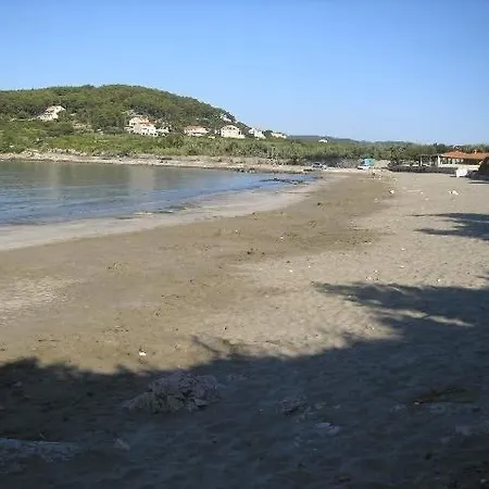 Przina 856-3 Apartman Lumbarda